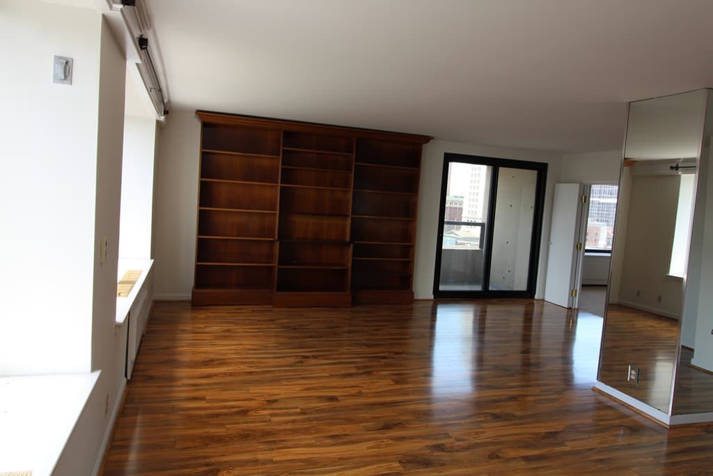 85 East India Row #12F photo 5