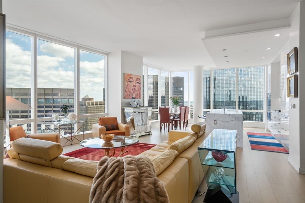 1 Franklin St #4905
