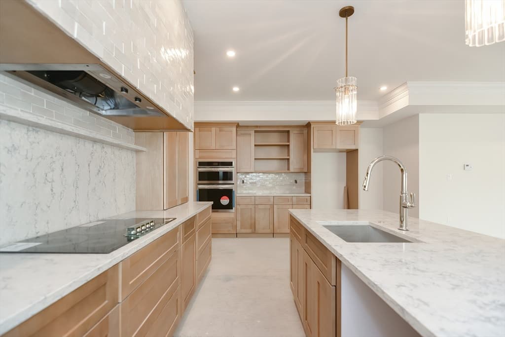 15 Raymond Street #2 photo 2
