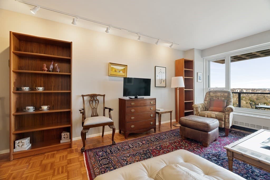 111 Perkins Street #241 photo 3