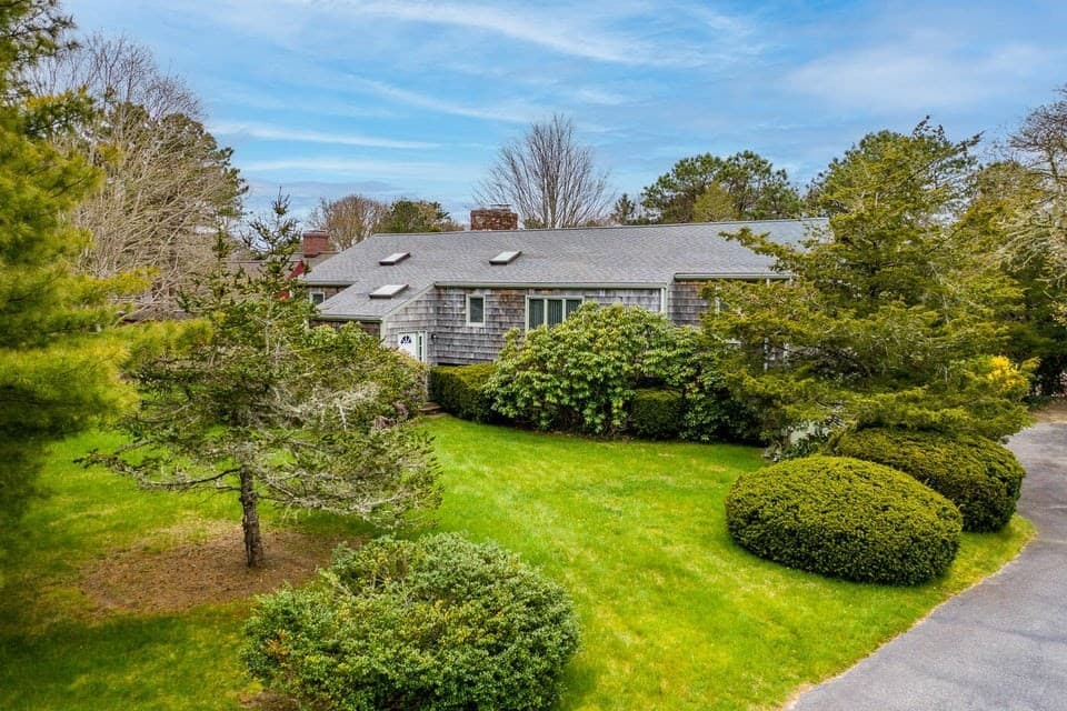 201 Oxford Dr