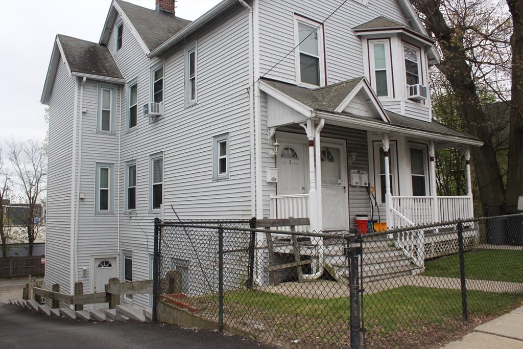 586 Freeport Ext #1