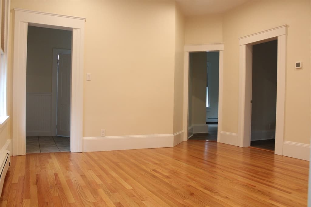 586 Freeport Ext #1 photo 5