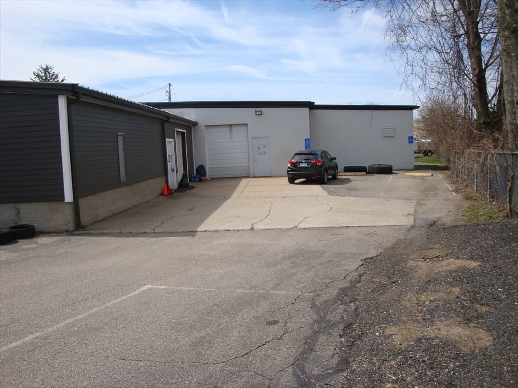 184 Orne St #C photo 4