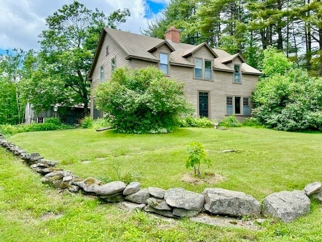 200 Scott Rd photo 2