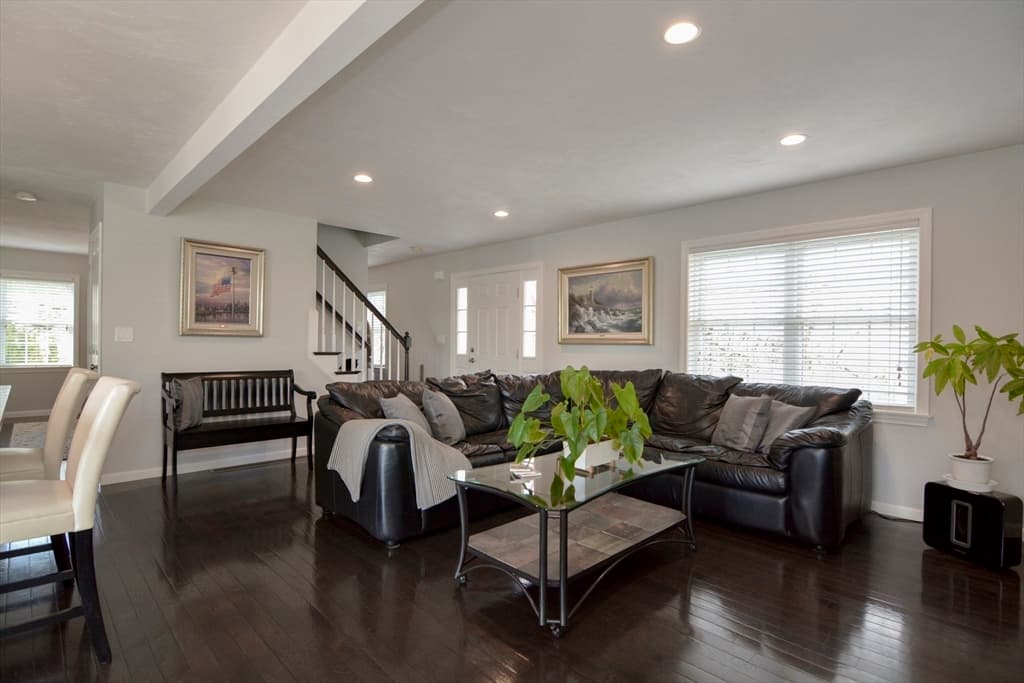 12 Gedney Drive photo 5