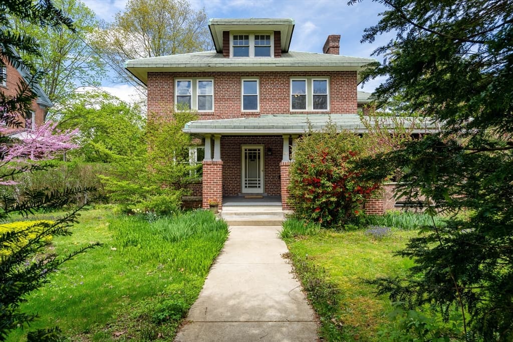 281 Prospect Street