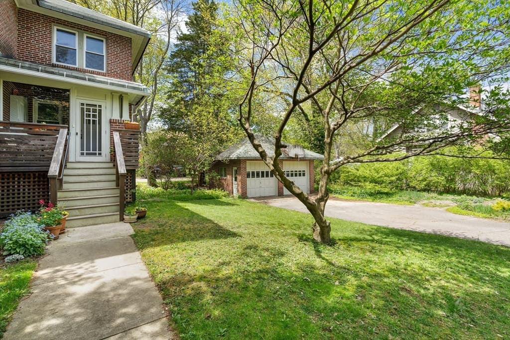 281 Prospect Street photo 5