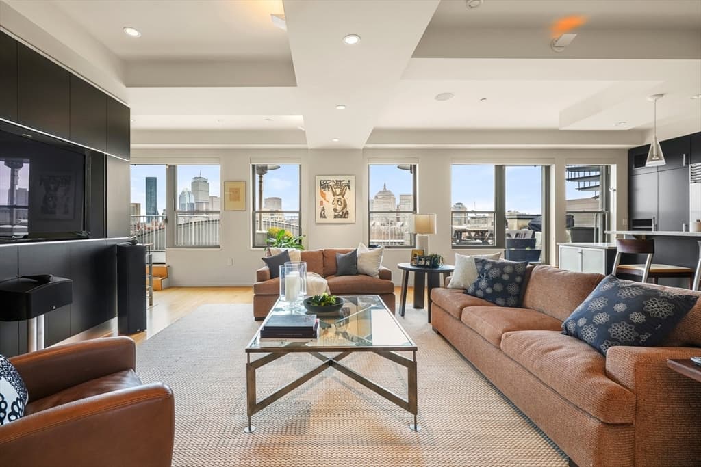 1166 Washington Street #704-706