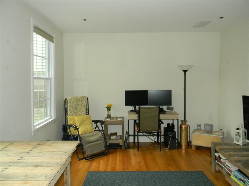 12 Walnut Street #4 photo 5