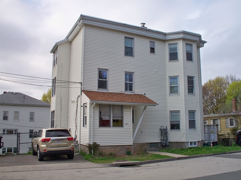 123 Orient Street