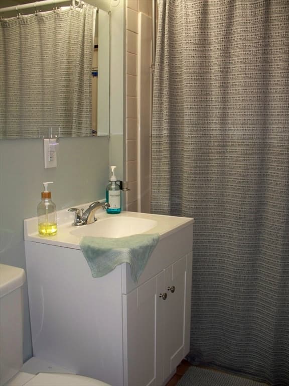 123 Orient Street photo 4
