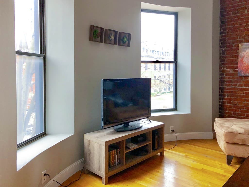 39 Worcester Sq #3