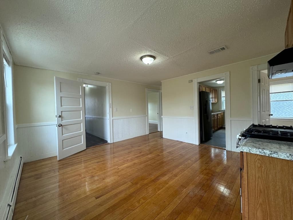 119 Woodland St #3 photo 4