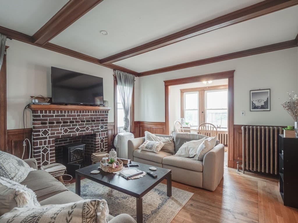 1716 Columbia Rd #1 photo 4