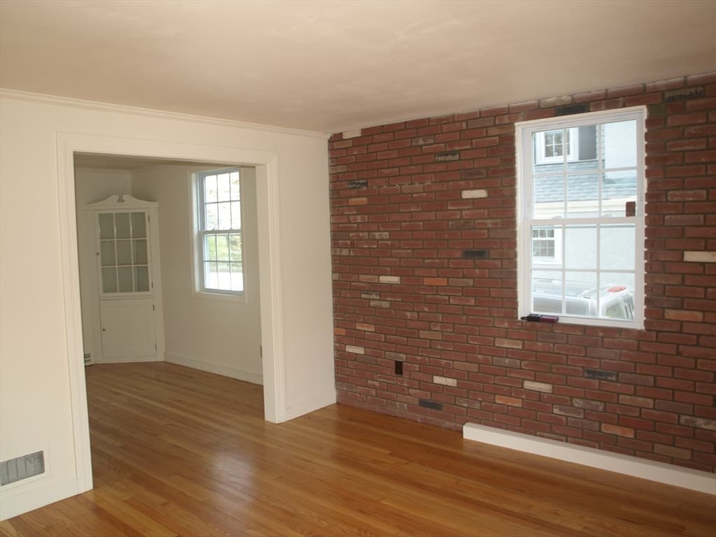 30 B Nelson Street #B photo 4