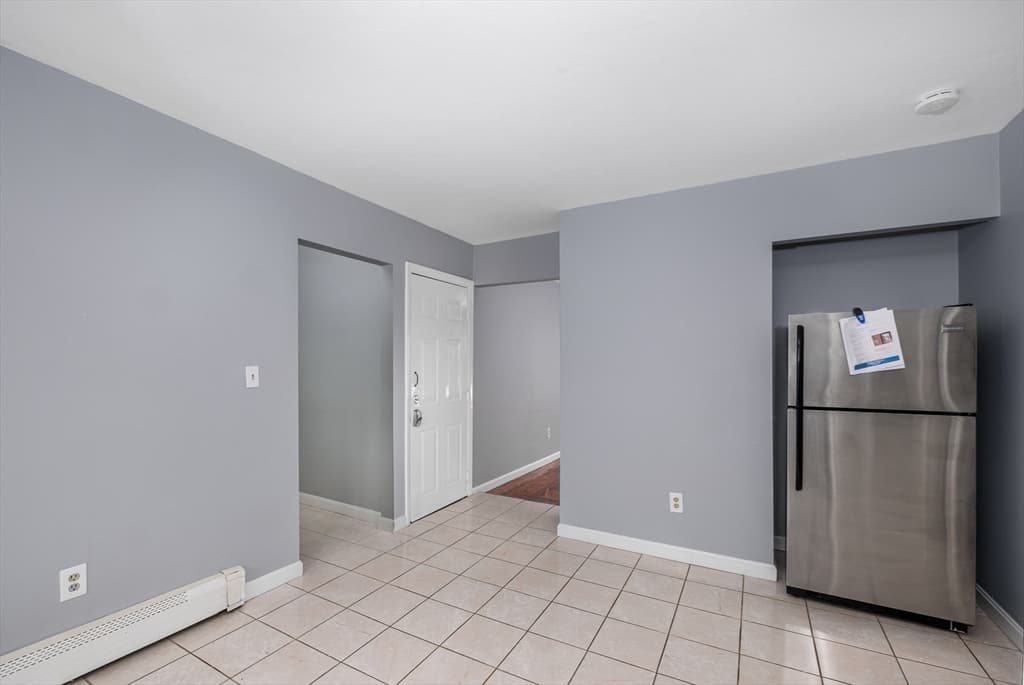 12 Kilby St #3L photo 3