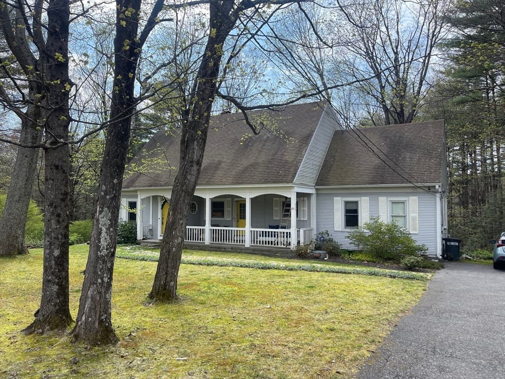 89 Townsend Harbor Road photo 3