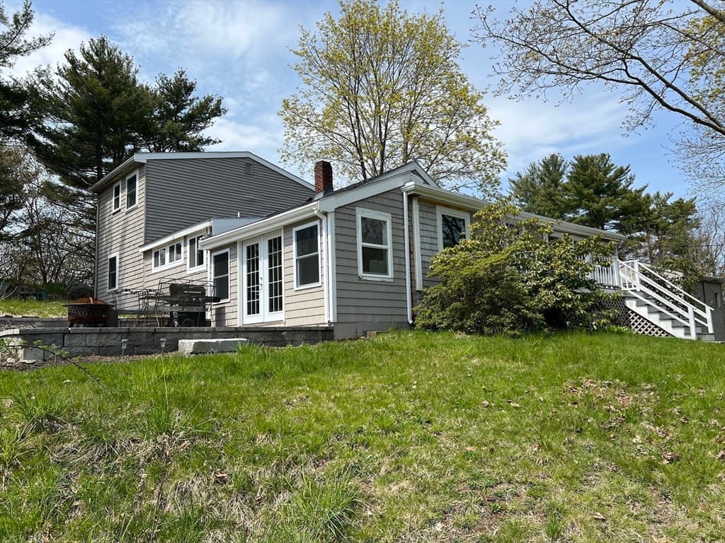 28 Forest Street