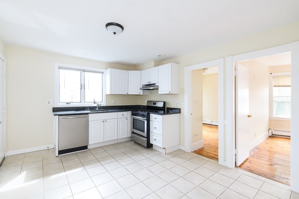 12 Kilby St #3R