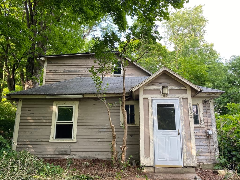 150 Athol Rd photo 3