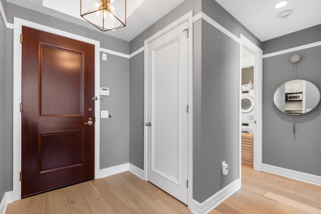2 Avery St #24A photo 2