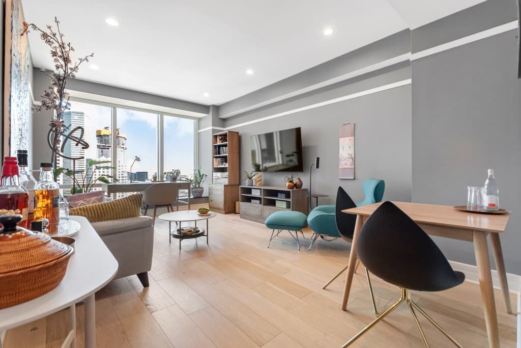 2 Avery St #24A photo 3