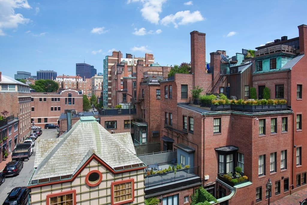 92 Beacon St #44 photo 5