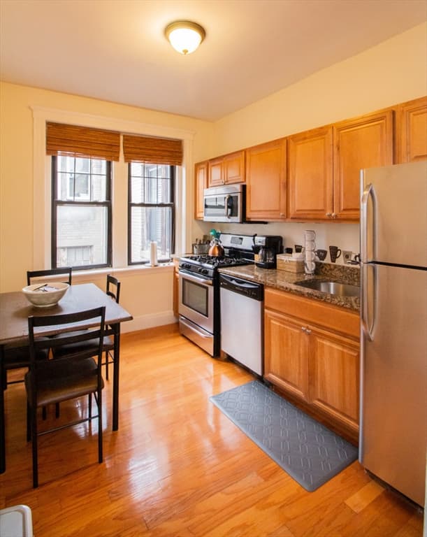 29 Mount Hood Rd #12 photo 5