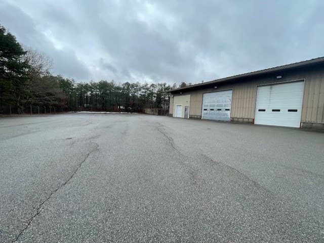 62 Industrial Park Road photo 5