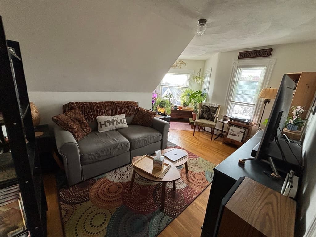 11 Prospect Hill Ave #3 photo 5