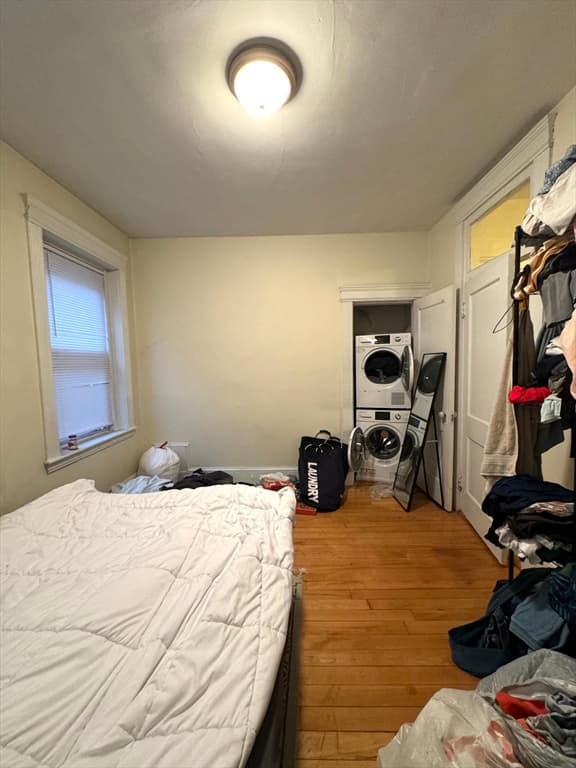 223 Harvard Ave #4