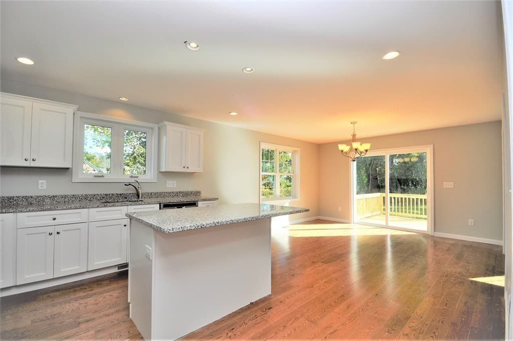 15 Chestnut St photo 5