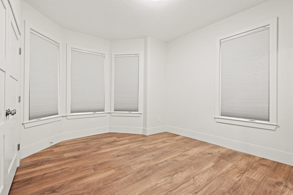 39 Clifton Street #1 photo 4