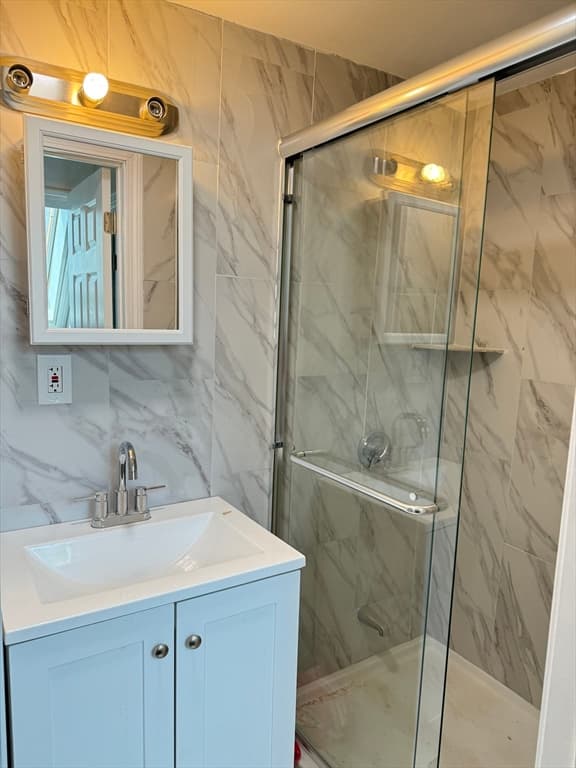 89 Linden Ave #2 photo 2