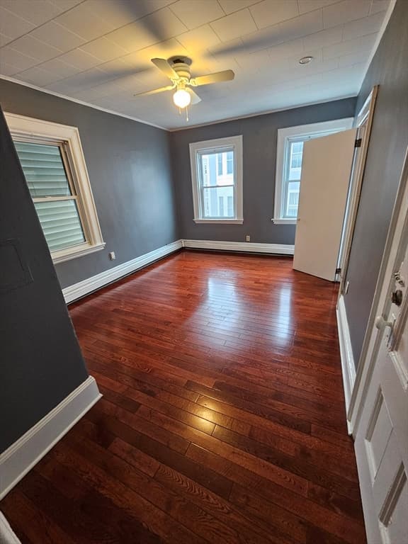 23 Woodward St #2 photo 4