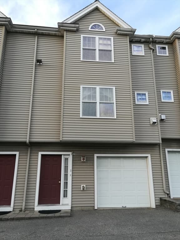 115 Elm St #3