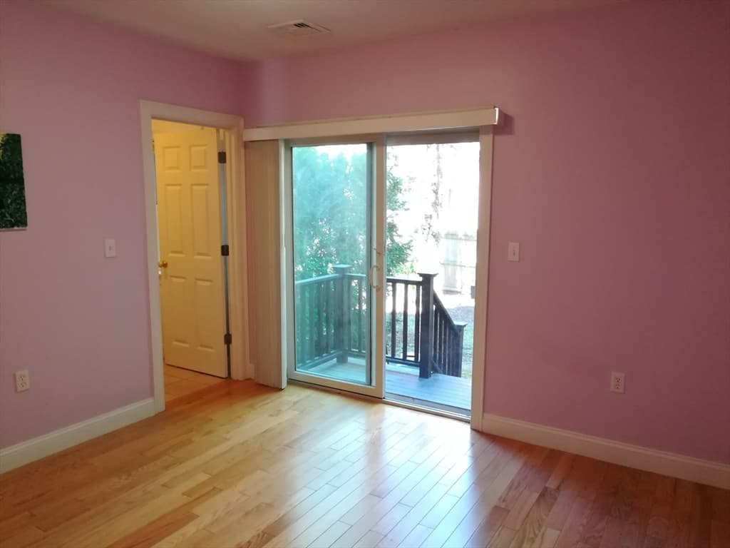 115 Elm St #3 photo 5