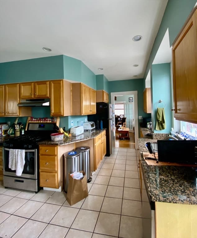 105 Adams St #3 photo 2