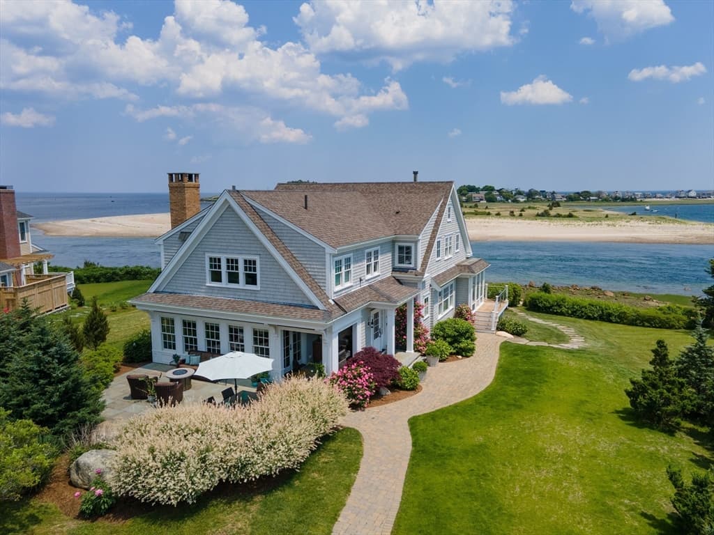 6 Trouants Island