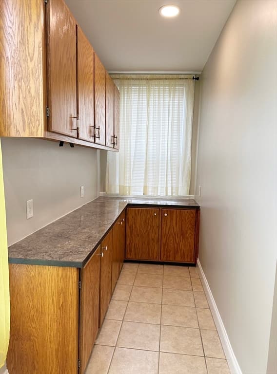 285 Whipple St #1 photo 4