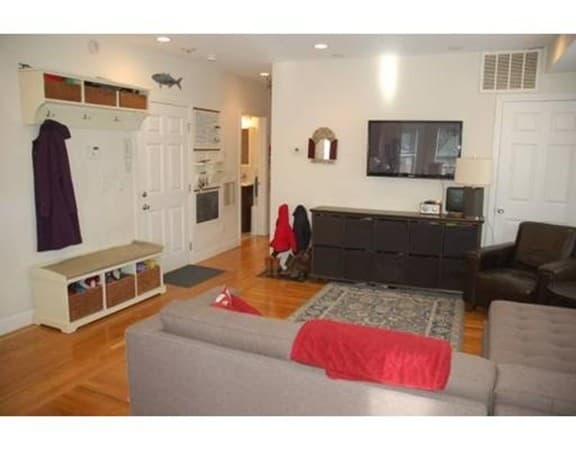 14 Homer Street #3