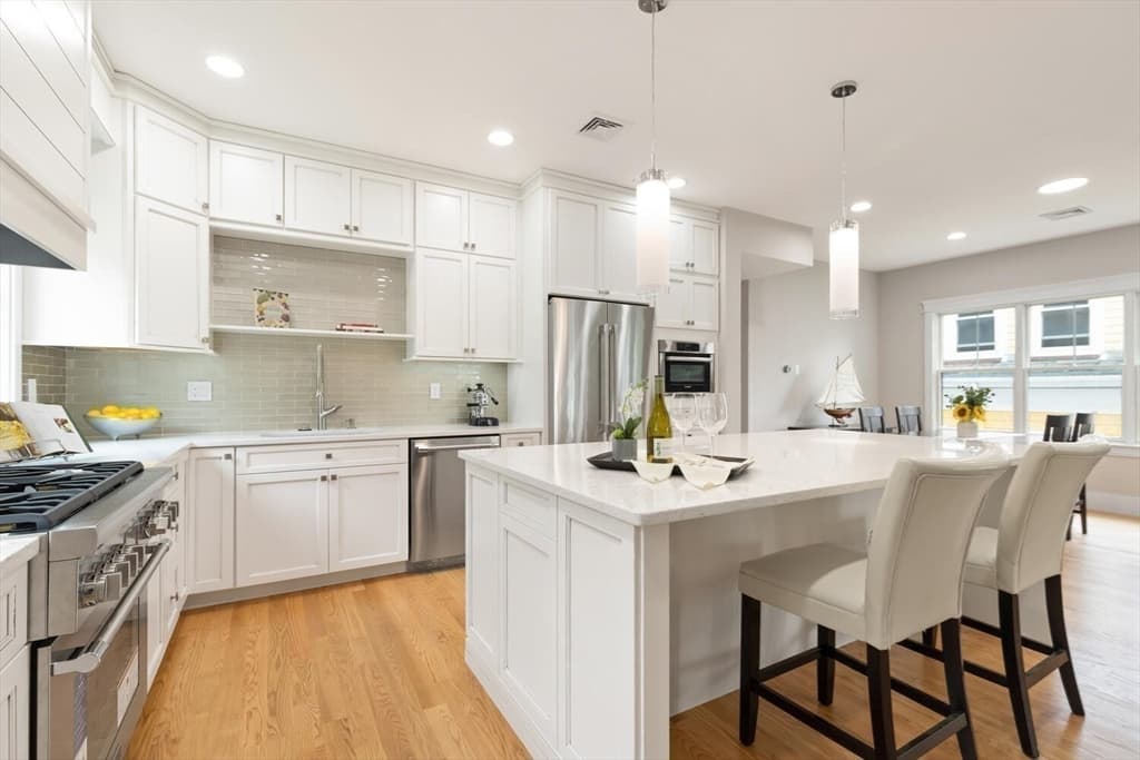 7 Whitman St #2 photo 4