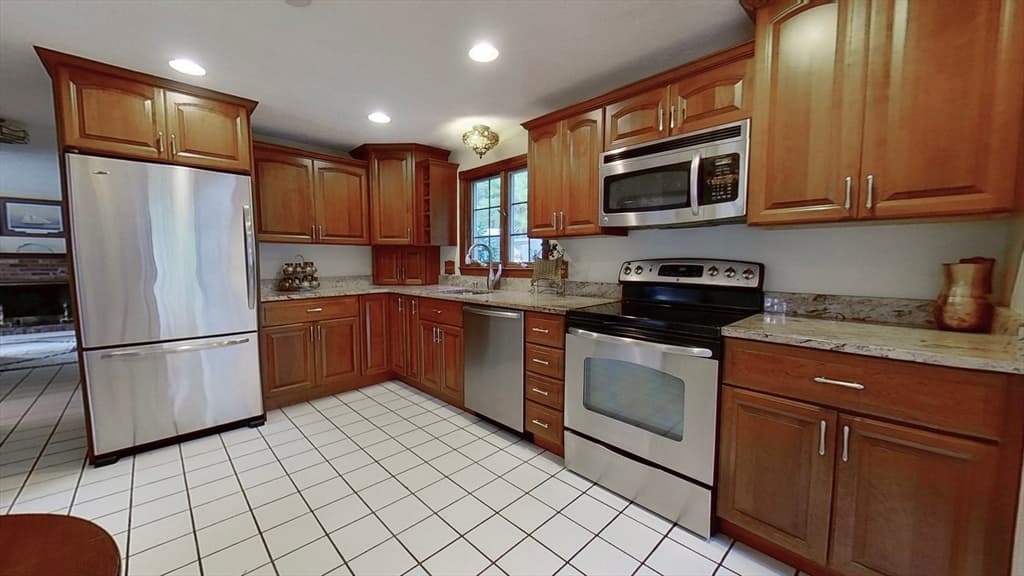 45 Bayberry Circle photo 2