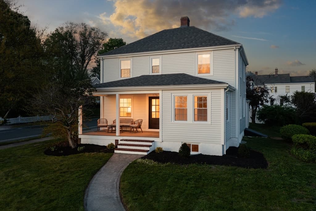 176 Main St