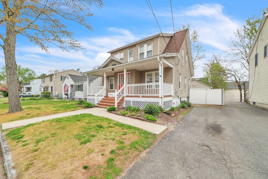 45 Eddy St photo 3