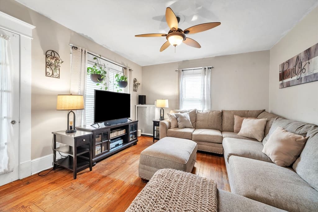 45 Eddy St photo 5