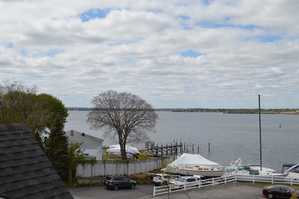 700 Shore Drive #105 photo 4