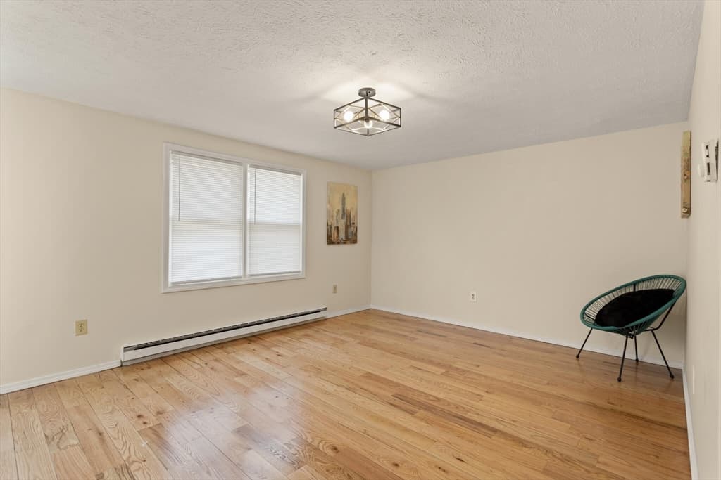 55 Swan Ave #2 photo 5