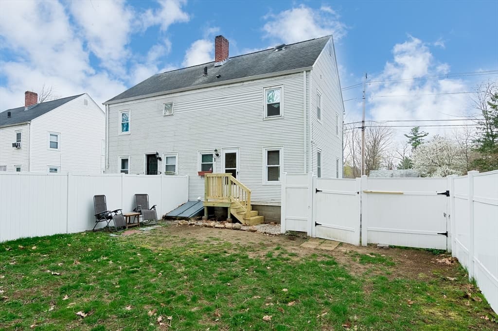 495 Mill St #495 photo 4
